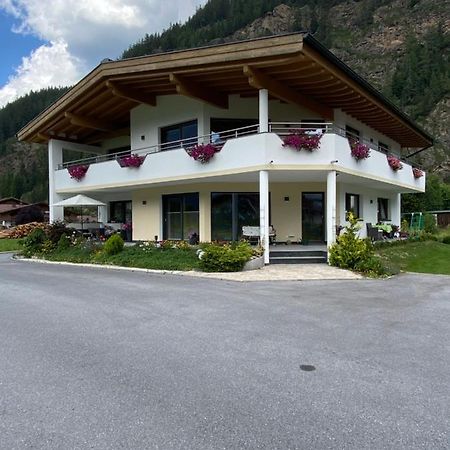 Apart Adlerblick Apartamento Längenfeld Exterior foto